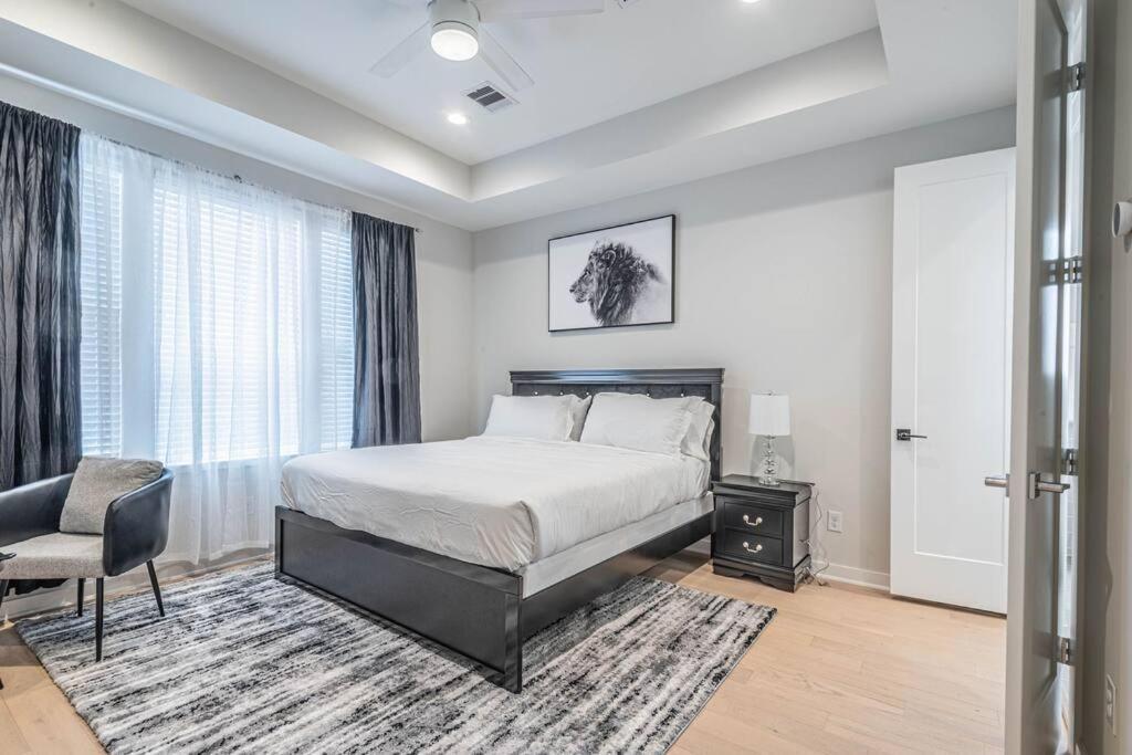 Charming 3-Bedroom Luxury Home Near Downtown, Nrg, Galleria & Medical Center Houston Exterior photo